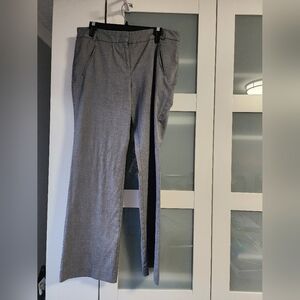 Van Heusen | Classic Fit | Size 12